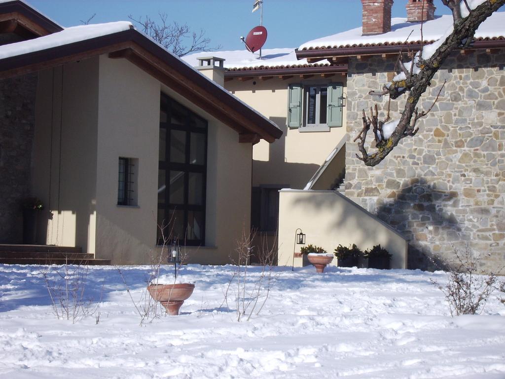 Borgo Pianello Holiday Homes&Winery Lizzano In Belvedere Esterno foto